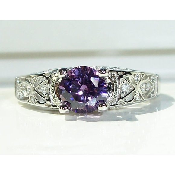 925 STERLING SILVER Round Cut Simulated Amethyst Cubic Zirconia Ring - Picture 12 of 16